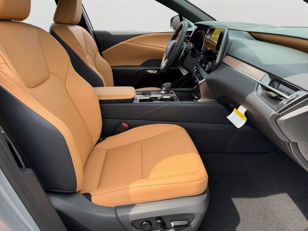 New 2026 Lexus RX 350 w/ Convenience Package AWD/4WD image 5
