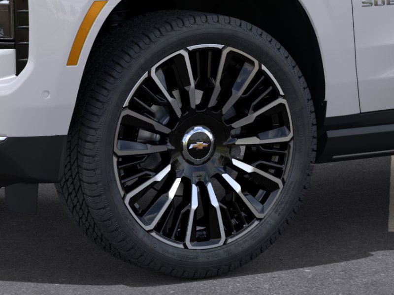New 2025 Chevrolet Suburban High Country image 9