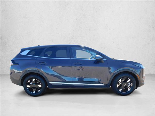 Used 2026 Kia Sportage LX FWD image 7