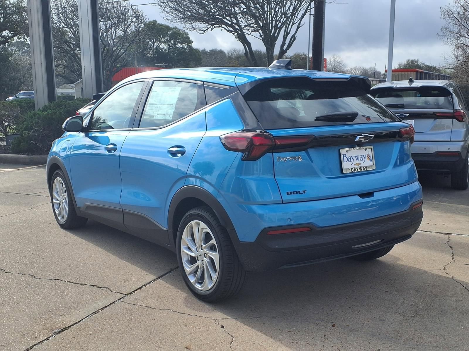 New 2027 Chevrolet Bolt LT w/ Comfort Package FWD image 2