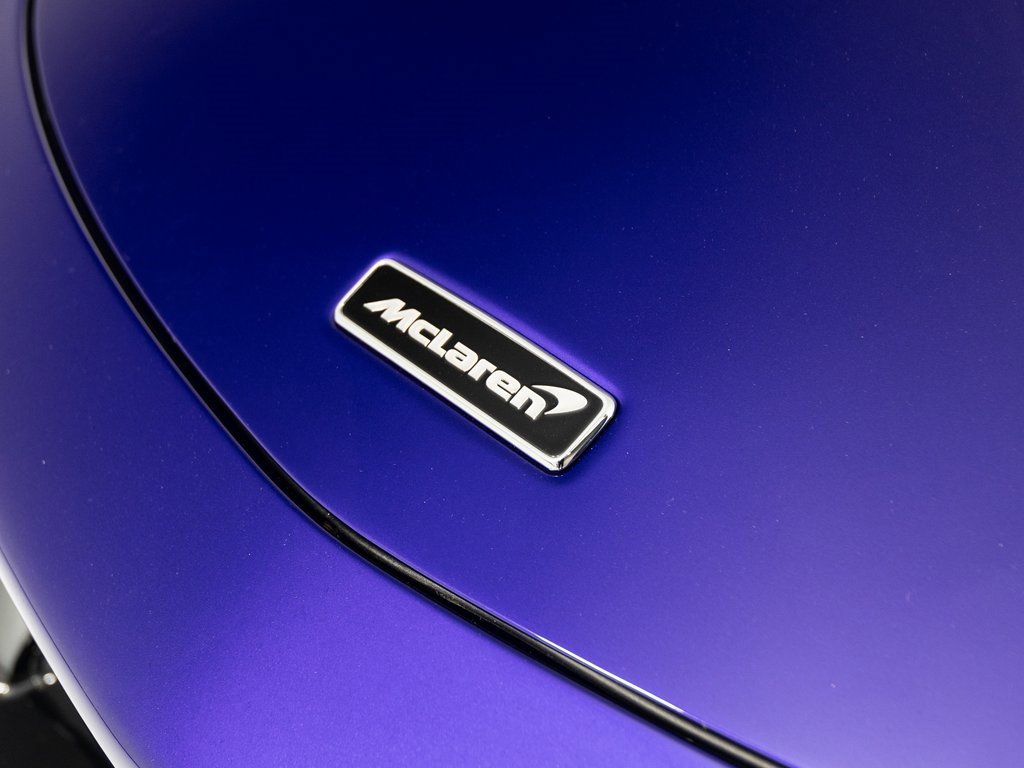 Used 2023 McLaren Artura image 34