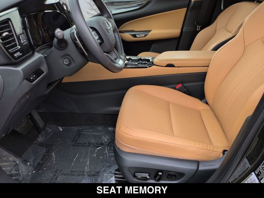 Used 2025 Lexus NX 350 AWD w/ Cold Area Package image 3