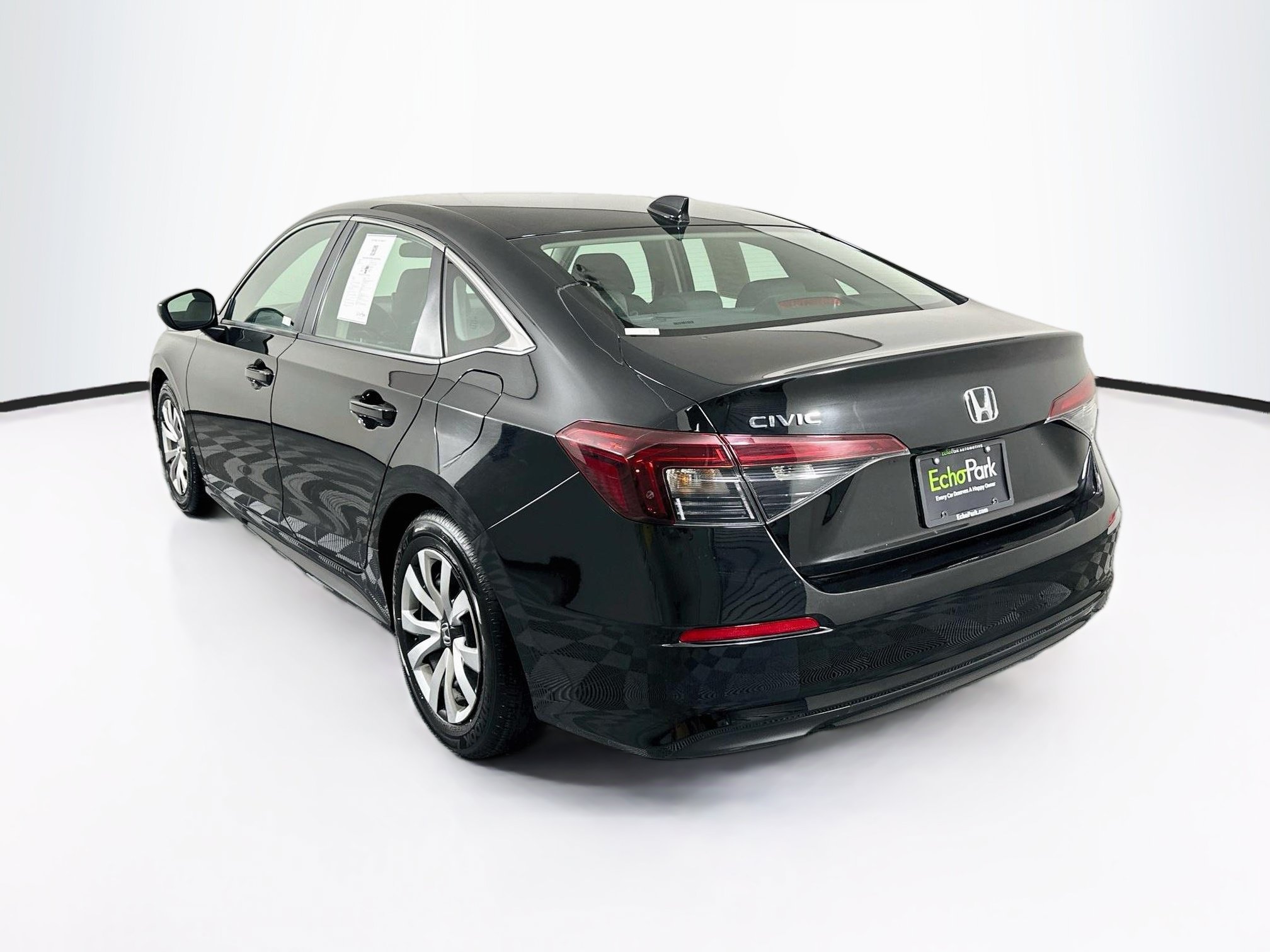 Used 2025 Honda Civic LX image 5