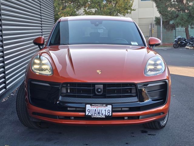 Used 2025 Porsche Macan image 10