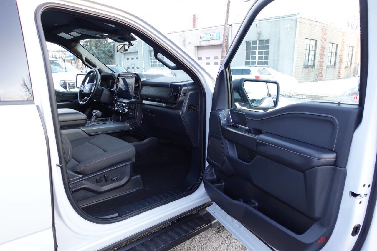 Used 2024 Ford F150 XLT w/ Equipment Group 302A MID image 30
