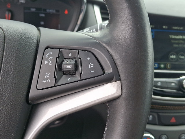 Used 2019 Chevrolet Trax LT w/ LT Convenience Package AWD/4WD image 8