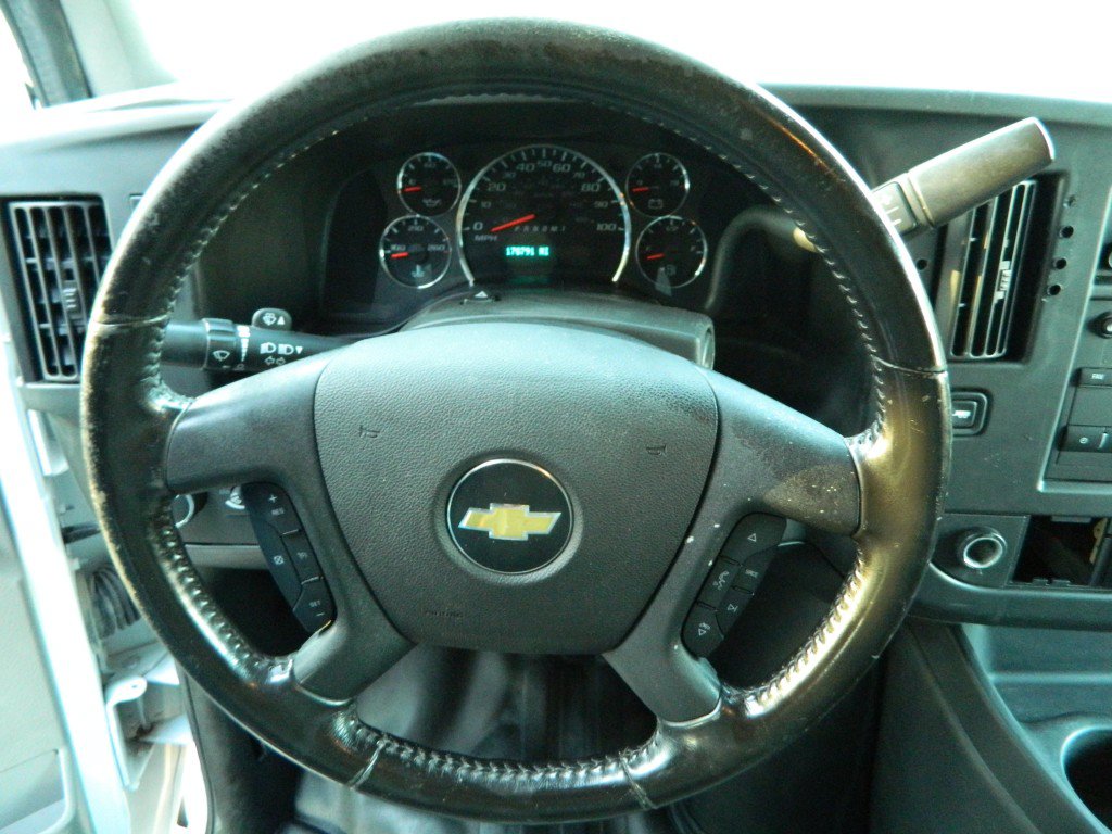 Used 2020 Chevrolet Express 2500 w/ Safety Package RWD image 20