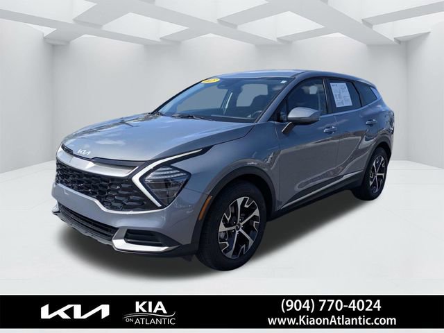 Used 2025 Kia Sportage EX image 7