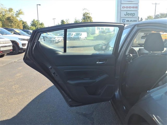 Used 2021 Nissan Altima 2.5 S image 14