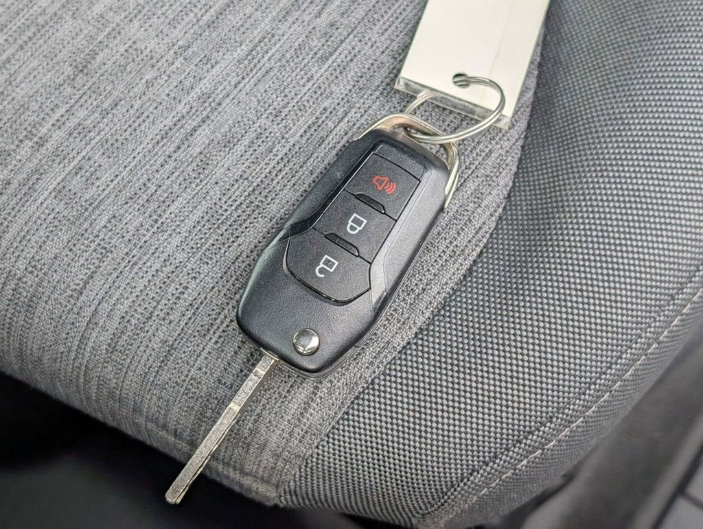 Used 2023 Ford F150 XL image 48