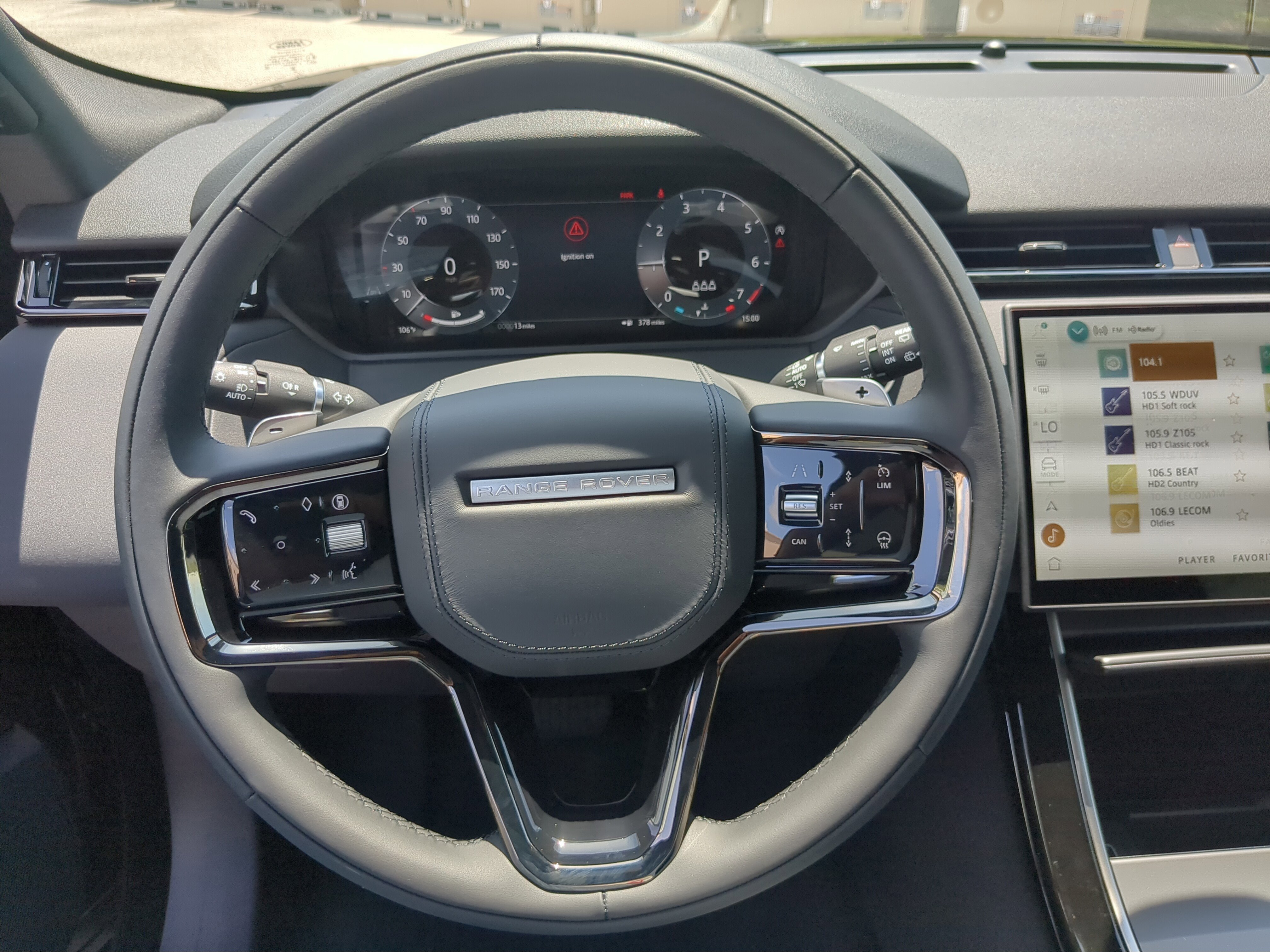 New 2026 Land Rover Range Rover Velar S image 29