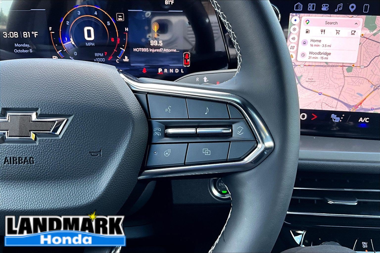 Used 2026 Chevrolet Traverse LT w/ Midnight/Sport Edition FWD image 20