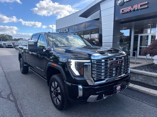 New 2026 GMC Sierra 2500 Denali w/ Denali Reserve Package AWD/4WD image 1