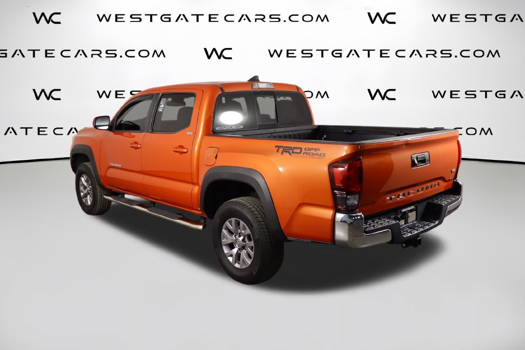 Used 2018 Toyota Tacoma SR5 RWD image 40