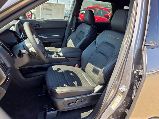 New 2026 Nissan Pathfinder Rock Creek AWD/4WD image 4