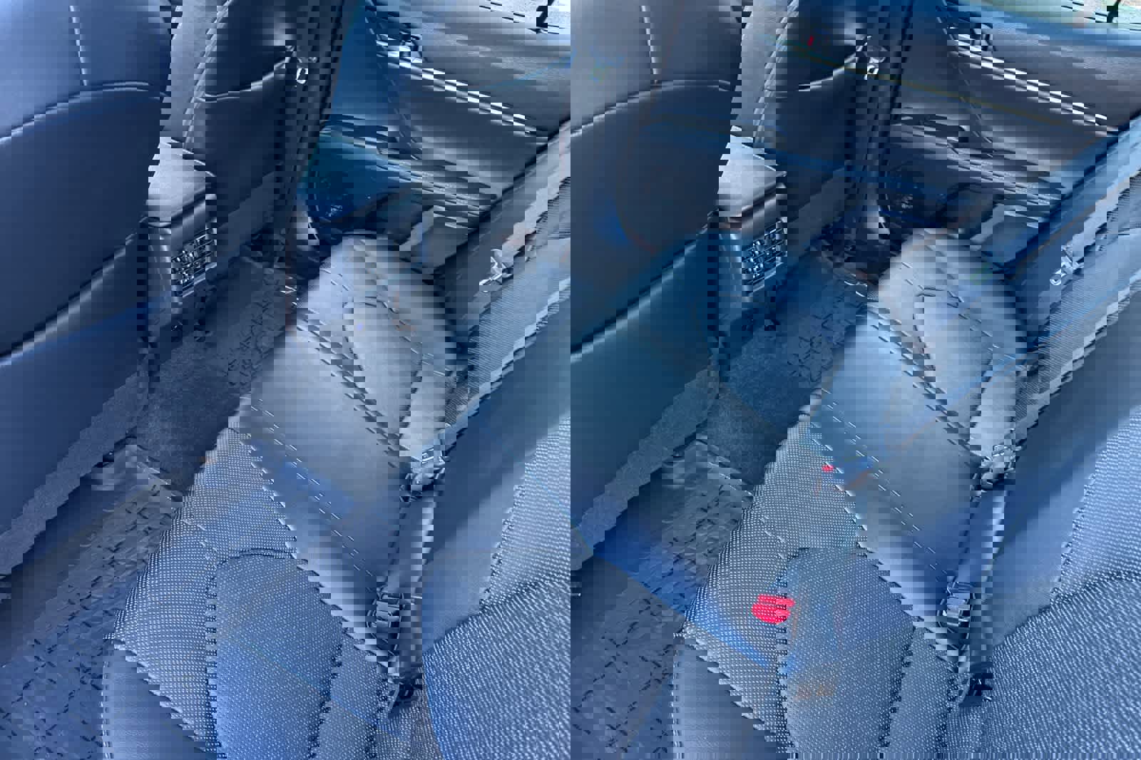 Used 2023 Toyota Camry XSE w/ Navigation Package image 4