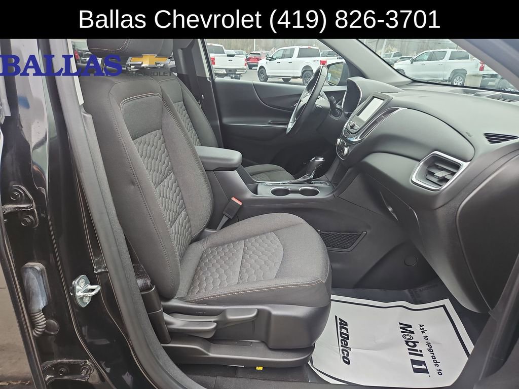 Certified 2018 Chevrolet Equinox LT image 29