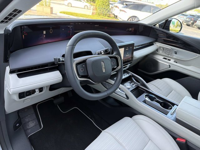 New 2026 Lincoln Nautilus Reserve AWD/4WD image 13