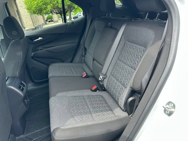 Used 2024 Chevrolet Equinox LT w/ LPO, Floor Liner Package FWD image 24