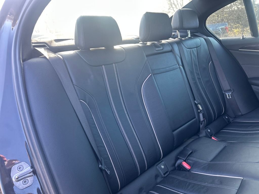 Used 2017 BMW 540i image 37