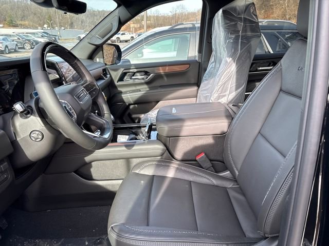 New 2026 GMC Yukon Denali w/ Denali Reserve Package image 4