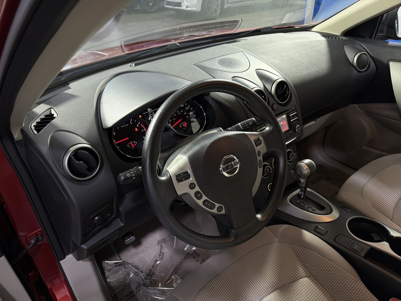 Used 2013 Nissan Rogue SV AWD/4WD image 18