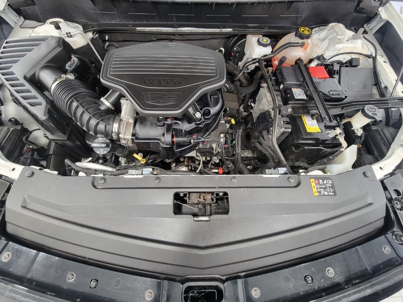 Certified 2022 Cadillac XT6 Sport w/ Technology Package image 9