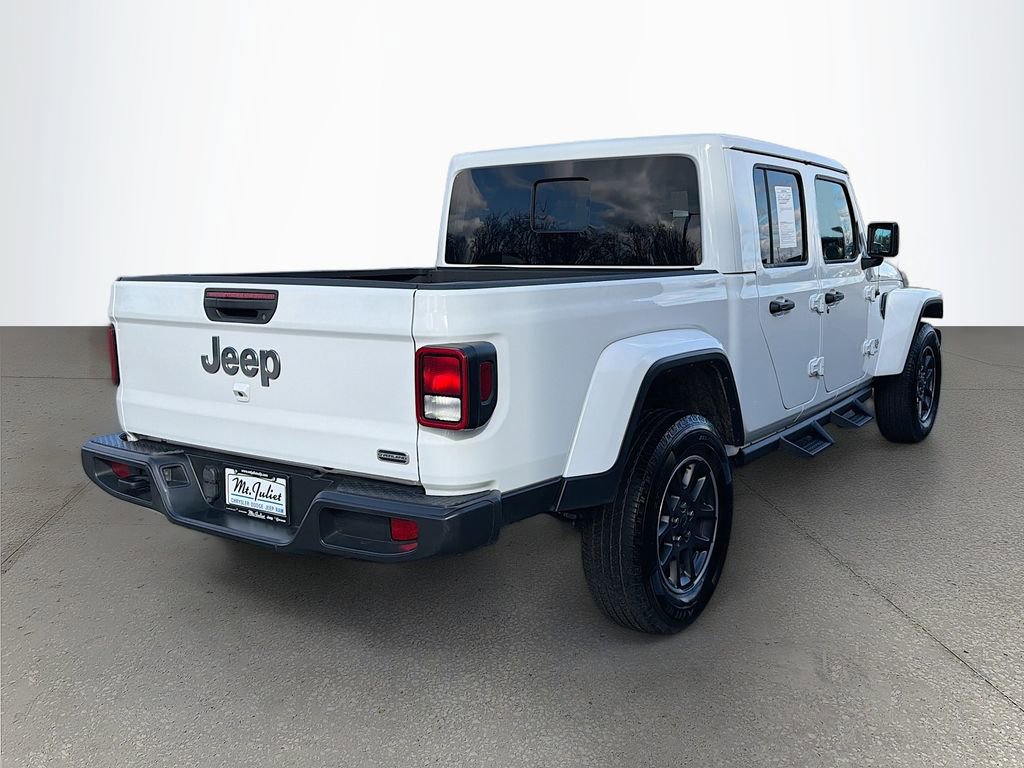 Used 2023 Jeep Gladiator Overland image 4