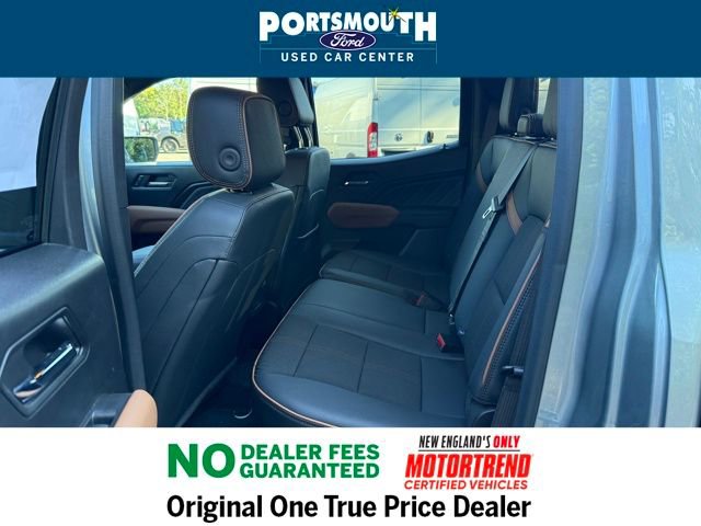 Used 2024 GMC Canyon AT4 image 5