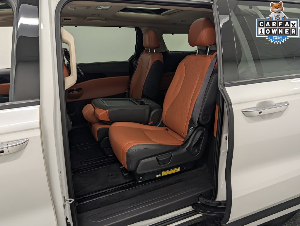 Certified 2024 Kia Carnival SX Prestige FWD image 23