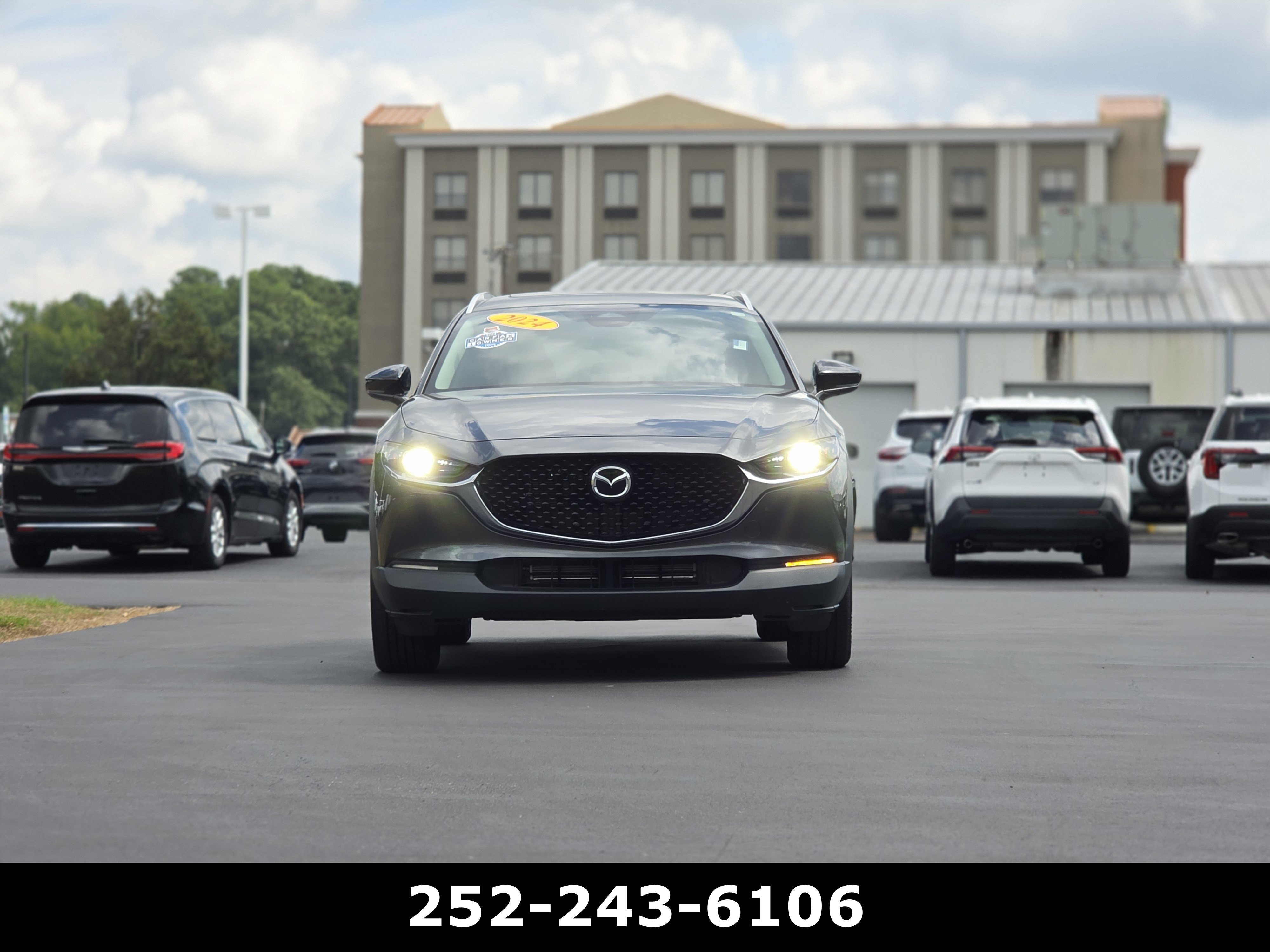 Used 2024 MAZDA CX-30 2.5 Turbo w/ Premium Package AWD/4WD image 2