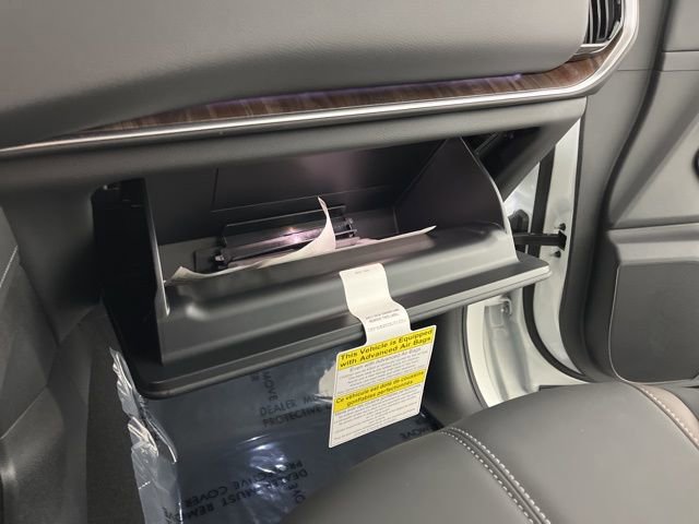 New 2026 Nissan Armada SL w/ Captain's Chari Seat Package image 37