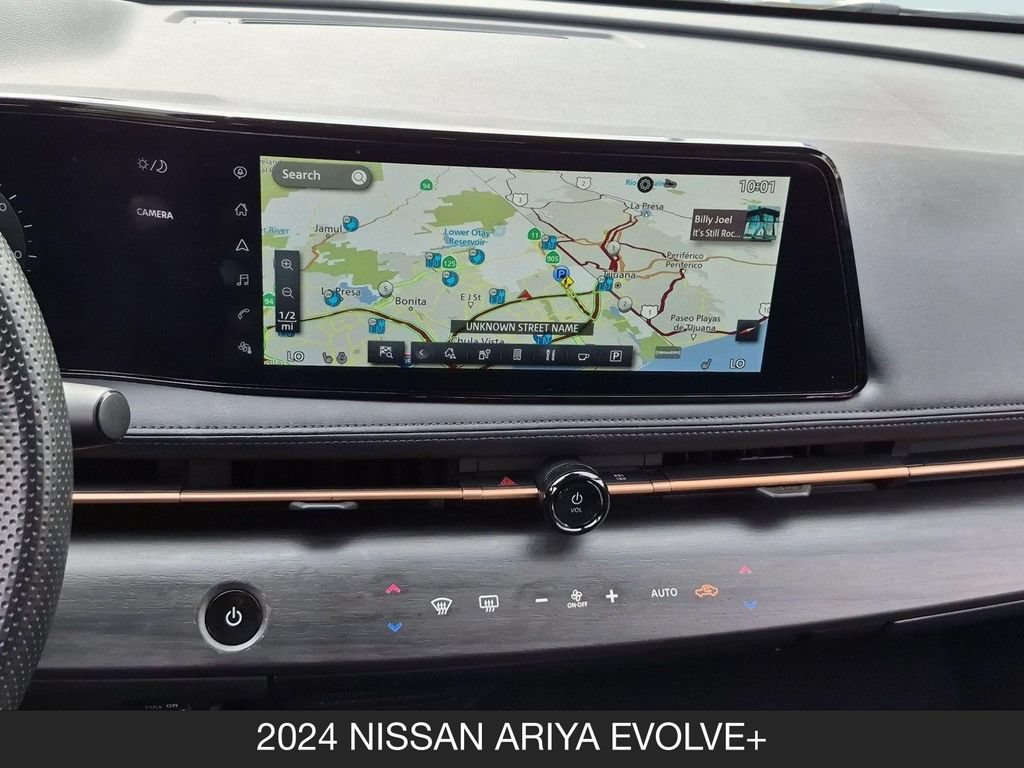 Used 2024 Nissan Ariya FWD image 28