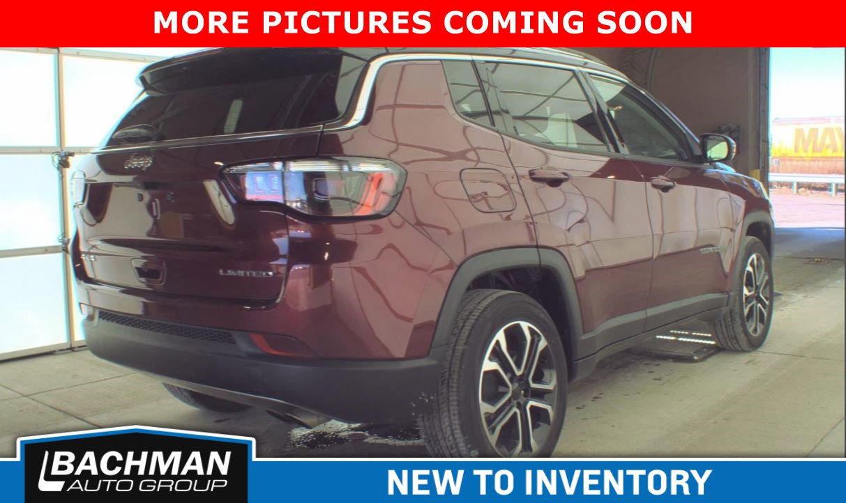 Used 2022 Jeep Compass Limited image 2