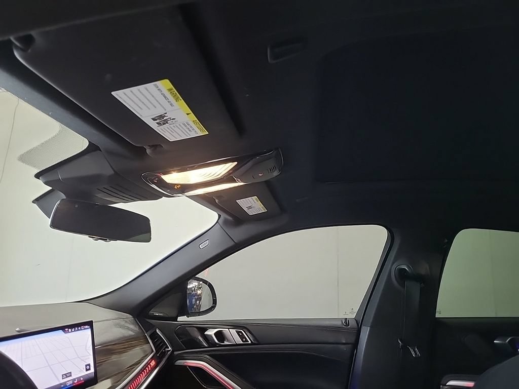 Used 2024 BMW X6 xDrive40i w/ Premium Package AWD/4WD image 8