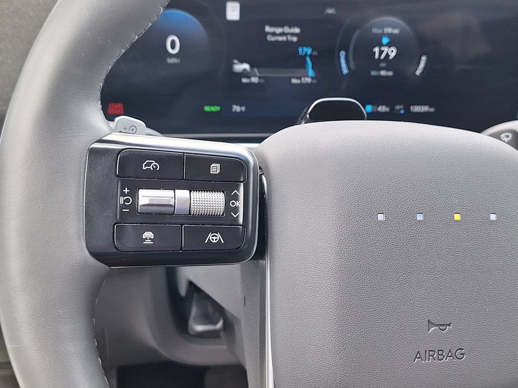 Certified 2026 Hyundai Ioniq 9 SEL AWD/4WD image 18