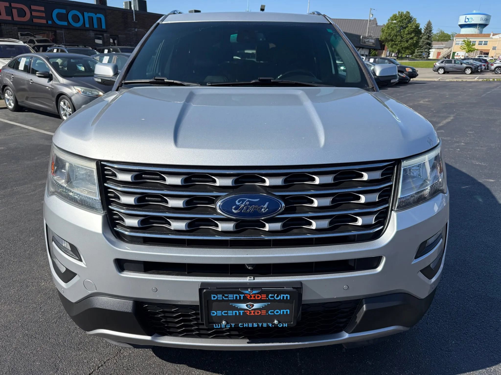 Used 2017 Ford Explorer Limited w/ Equipment Group 301A image 8