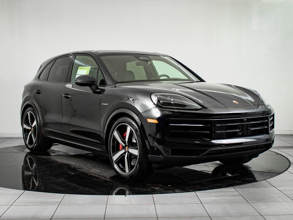 New 2026 Porsche Cayenne S AWD/4WD image 10