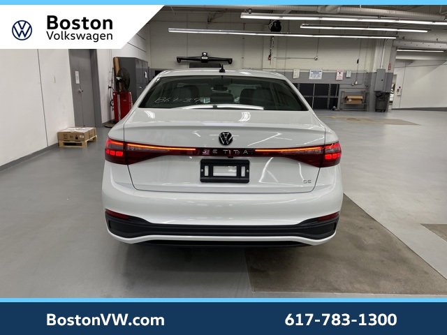 New 2026 Volkswagen Jetta SE image 3