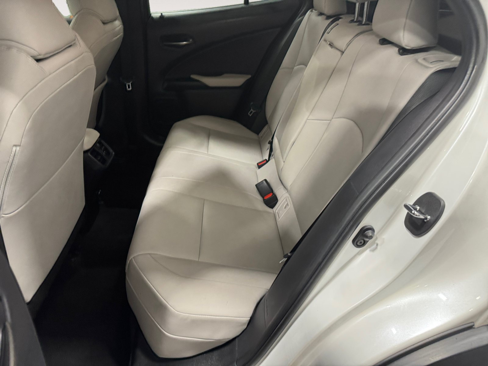 Used 2021 Lexus UX 200 w/ Accessory Package (Z1) FWD image 13