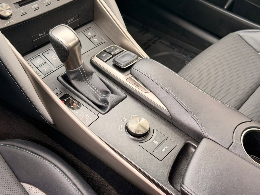 Used 2020 Lexus IS 300 F Sport w/ Blackline Edition RWD image 23