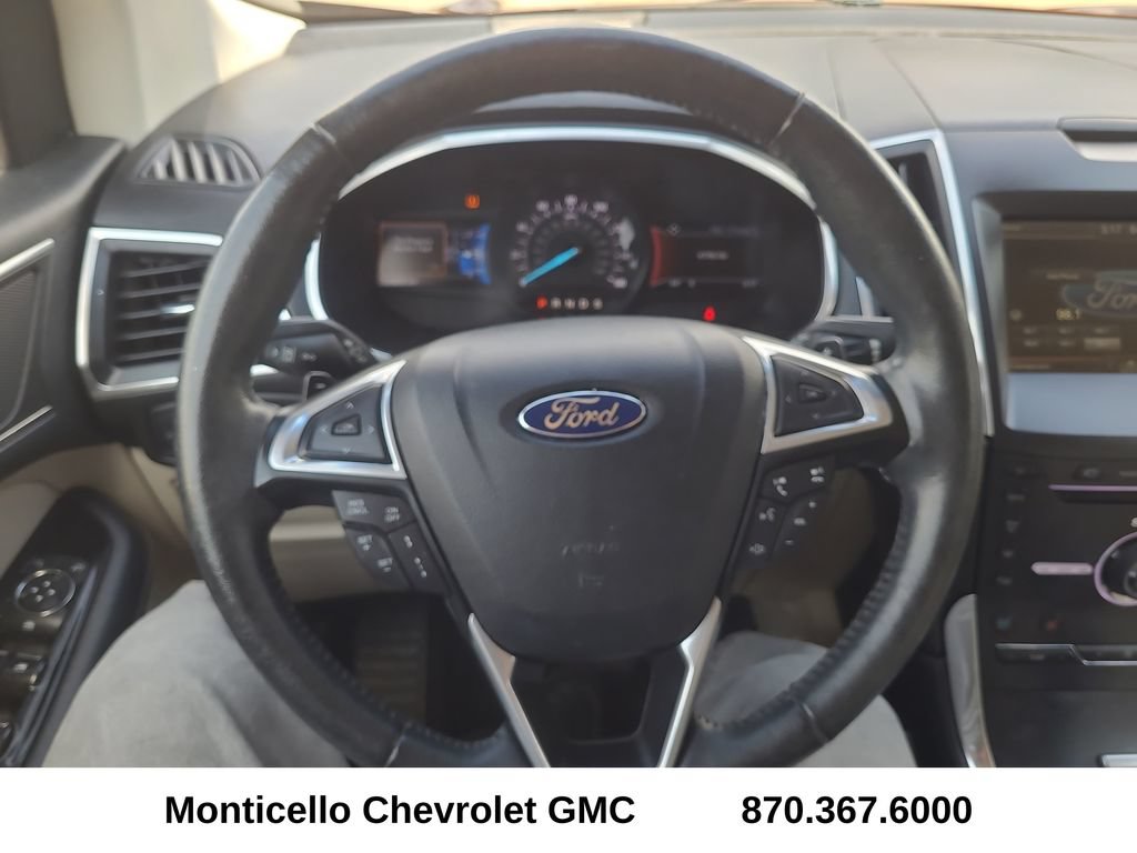 Used 2015 Ford Edge Titanium w/ Equipment Group 302A AWD/4WD image 16
