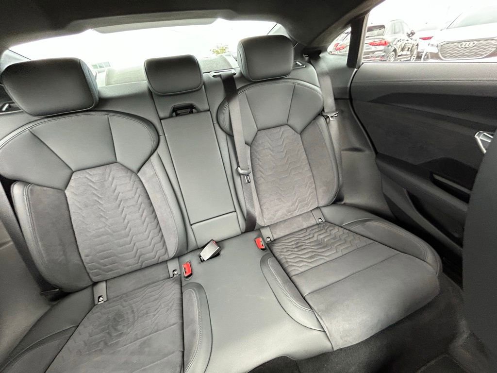 Used 2024 Audi RS e-tron GT w/ Carbon Performance Package image 15