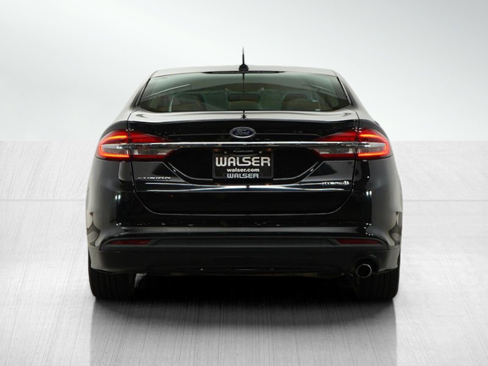 Used 2018 Ford Fusion S image 4