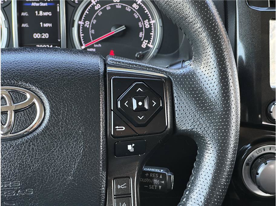 Used 2020 Toyota 4Runner Venture w/ Moonroof Package AWD/4WD image 23