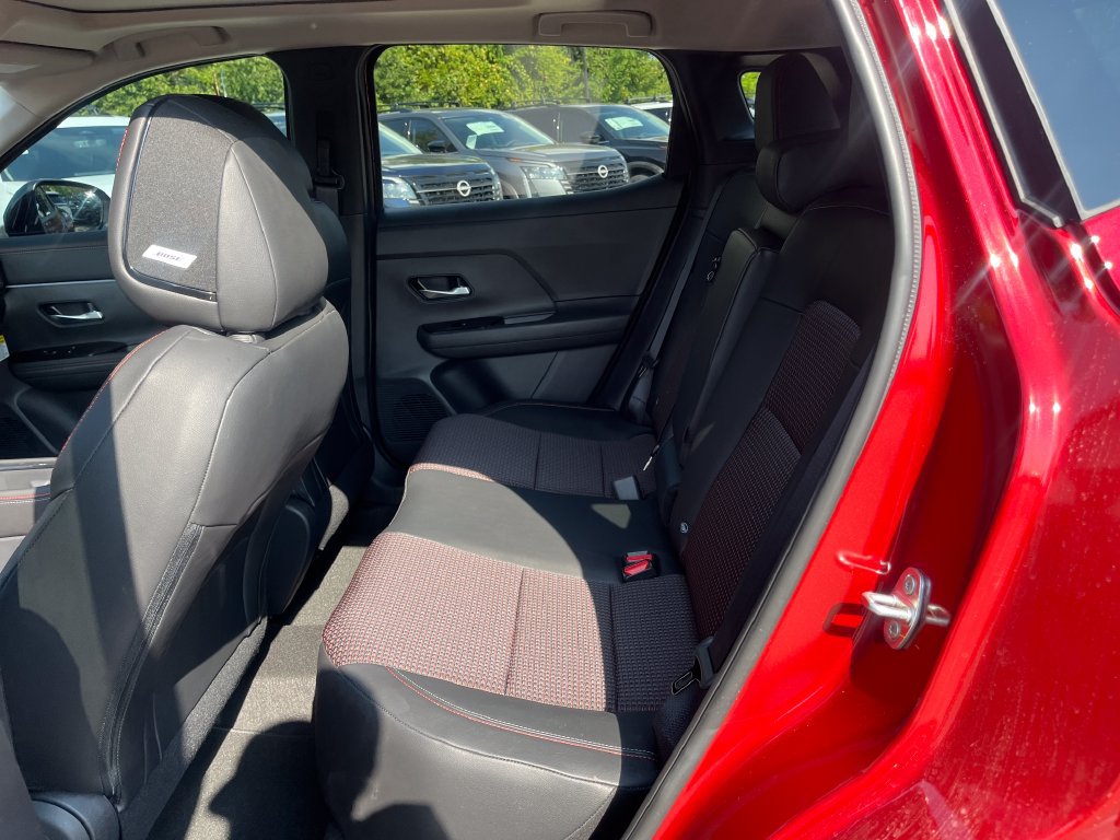New 2027 Nissan Kicks SR w/ SR Premium Package FWD image 29