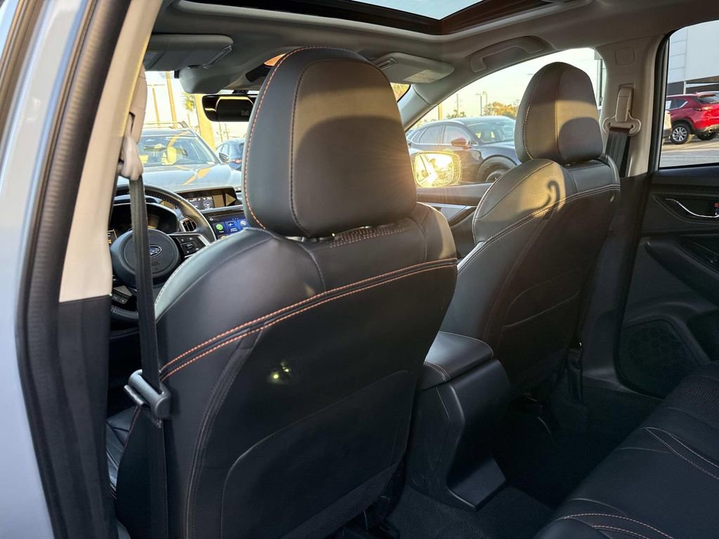 Used 2023 Subaru Crosstrek 2.5i Limited w/ Moonroof Package image 14