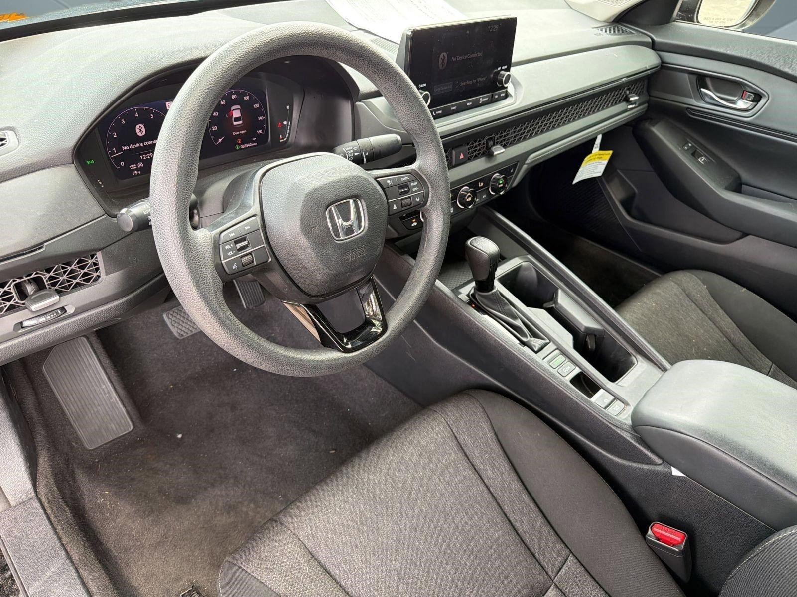 Used 2024 Honda Accord EX image 4