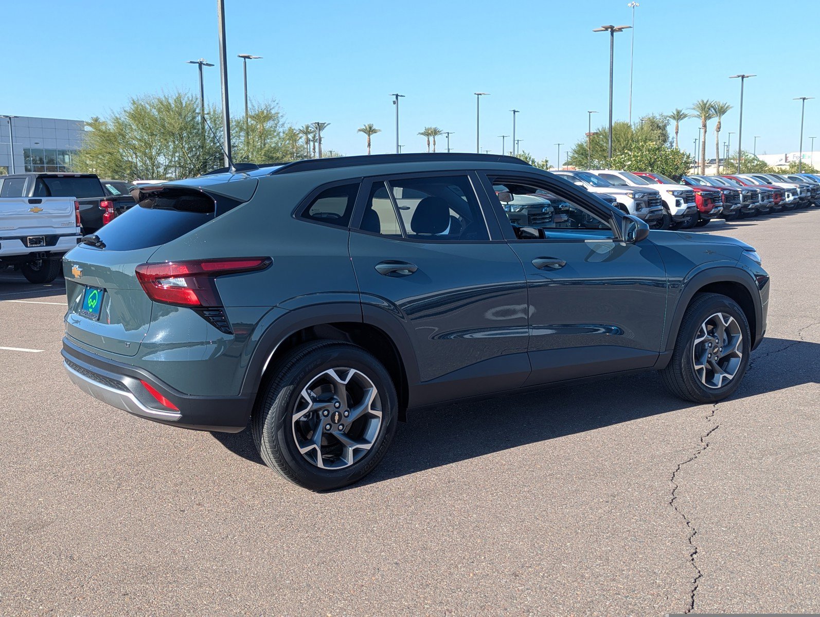 Certified 2025 Chevrolet Trax LT image 6
