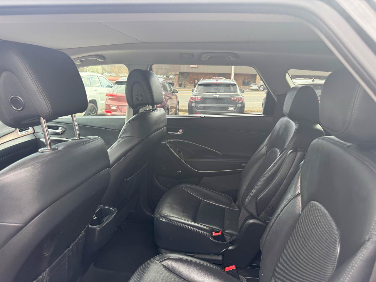 Used 2018 Hyundai Santa Fe Limited AWD/4WD image 37